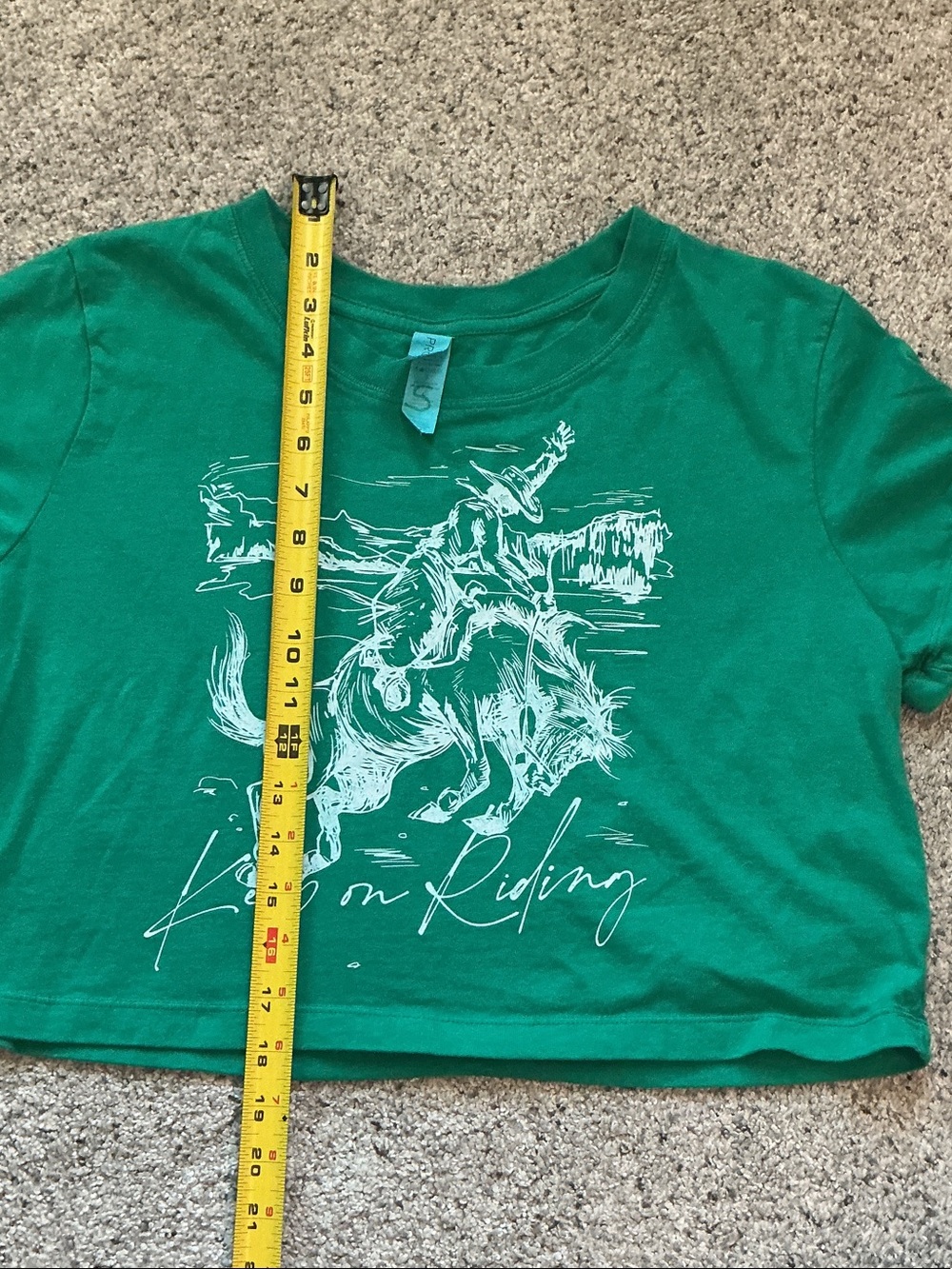 Bundle of 3 Graphic Tees ~ Yellow, Green, Cream - Picture 6 of 10